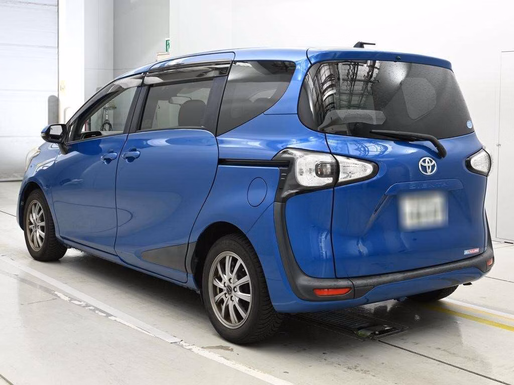 TOYOTA SIENTA