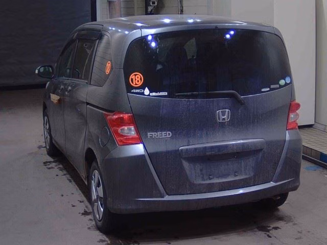 HONDA FREED