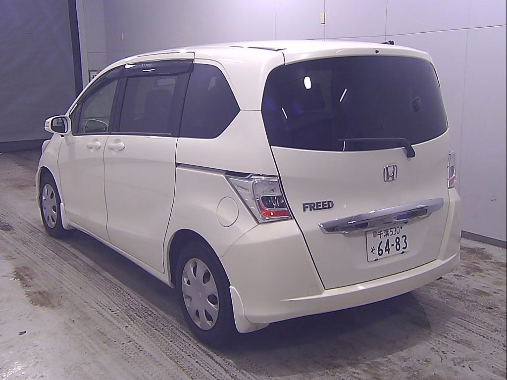 HONDA FREED