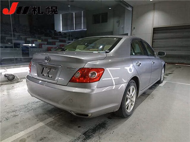 TOYOTA MARK X