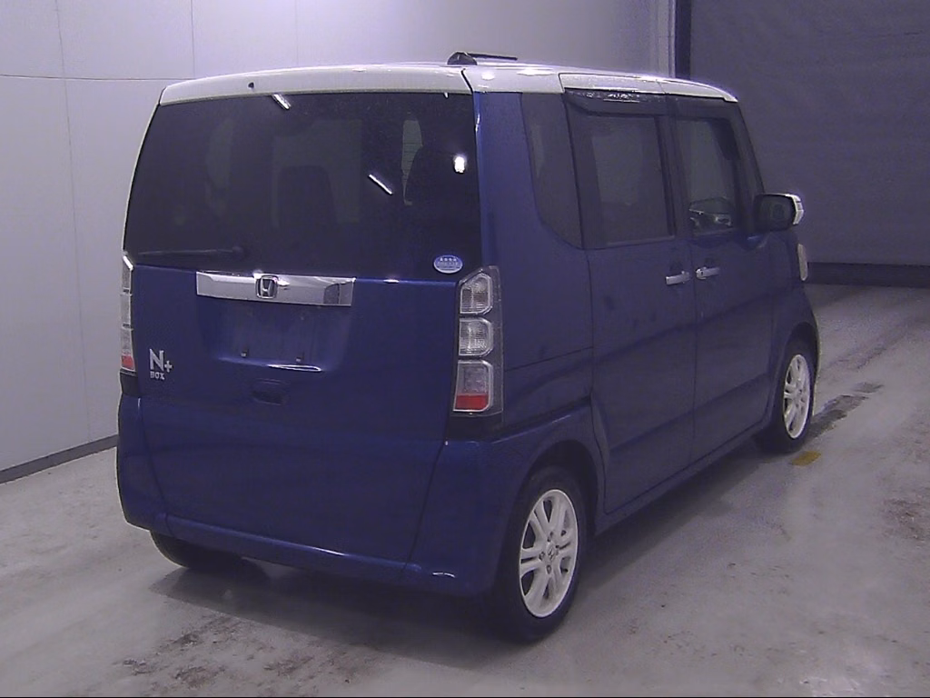 HONDA N-BOX+
