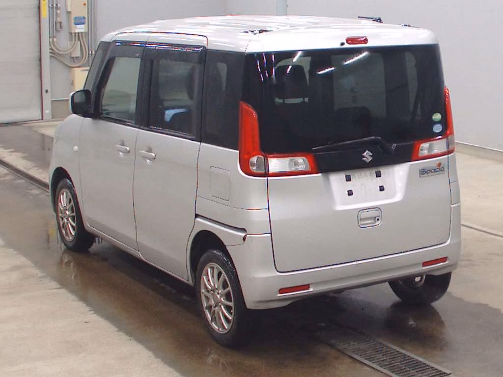 SUZUKI SPACIA
