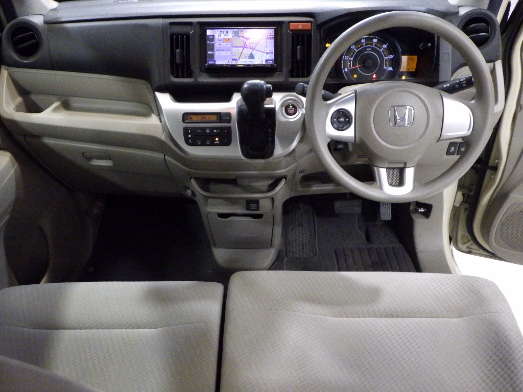 HONDA N-WGN
