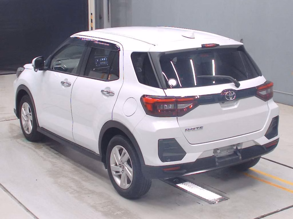 TOYOTA RAIZE
