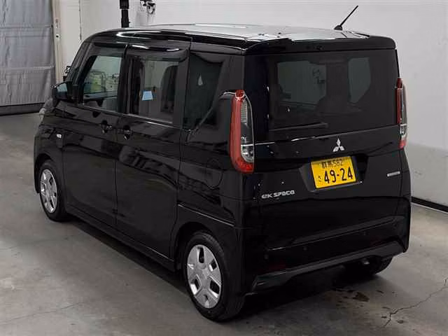 MITSUBISHI EK SPACE