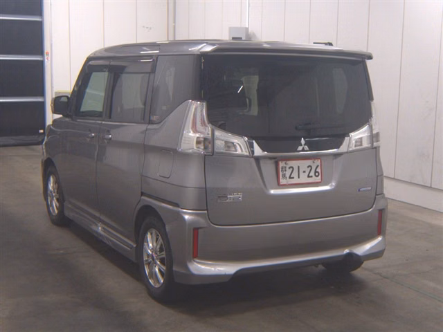 MITSUBISHI DELICA D:2