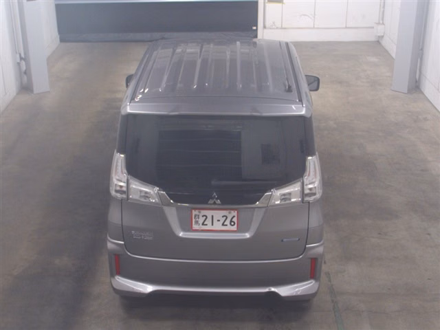MITSUBISHI DELICA D:2