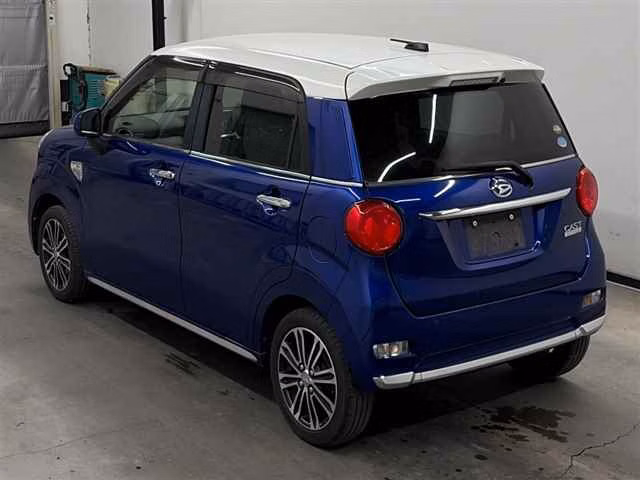 DAIHATSU CAST