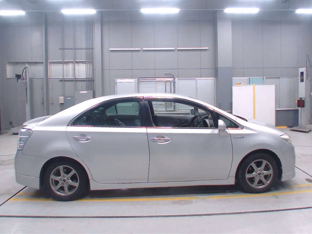 TOYOTA SAI