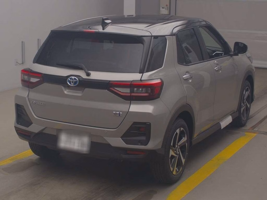 TOYOTA RAIZE
