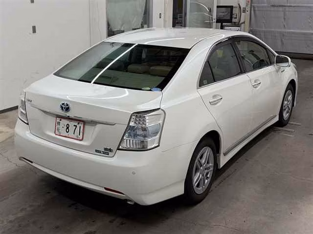 TOYOTA SAI