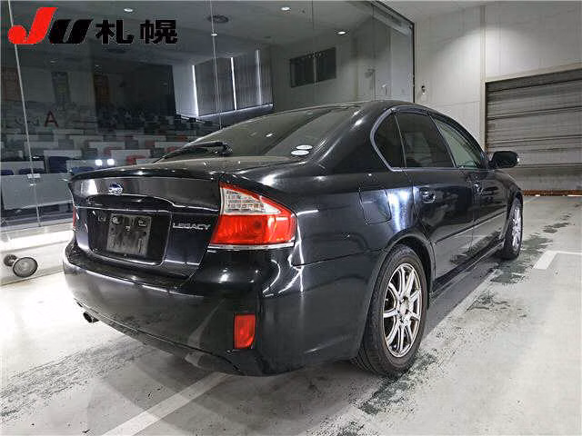 SUBARU LEGACY B4