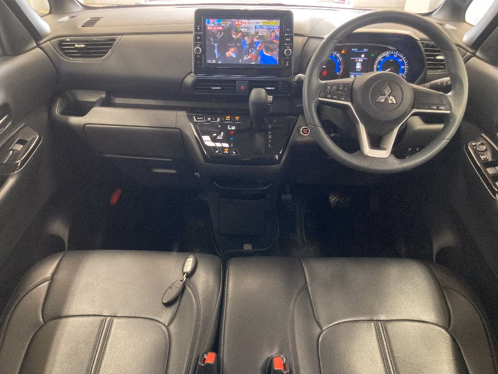 MITSUBISHI EK SPACE
