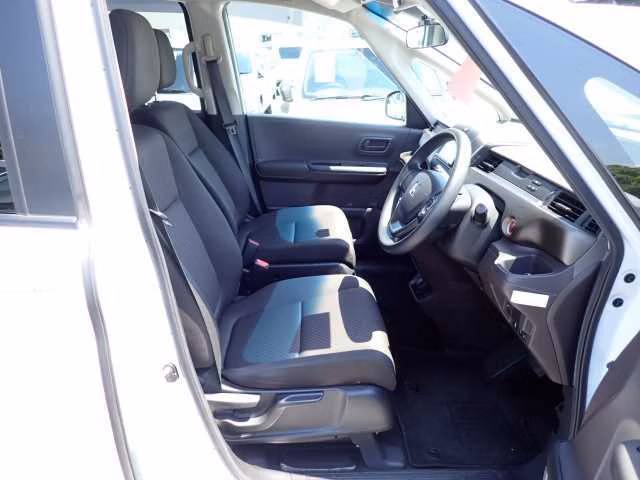 HONDA FREED+