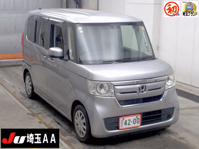 HONDA N-BOX