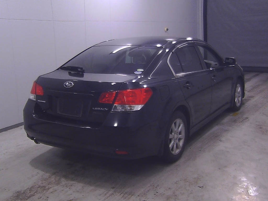 SUBARU LEGACY B4