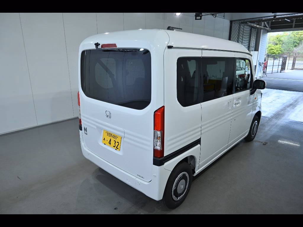 HONDA N-VAN