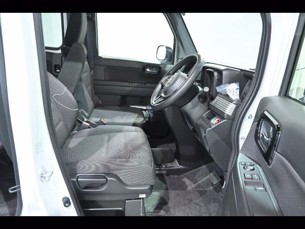 HONDA N-VAN