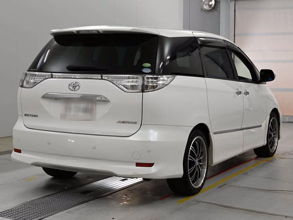 TOYOTA ESTIMA
