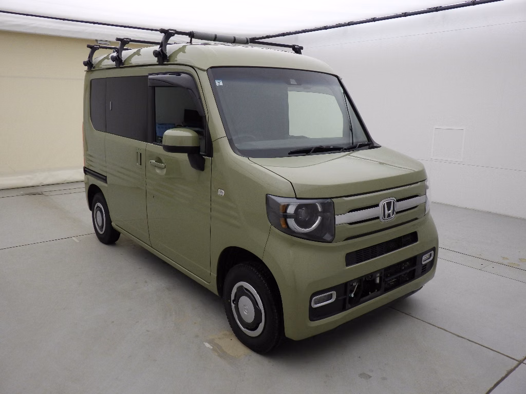 HONDA N-VAN