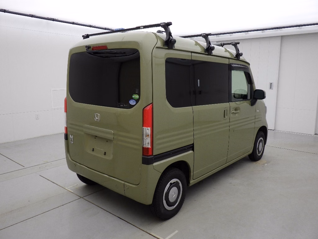 HONDA N-VAN