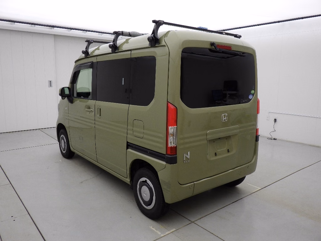 HONDA N-VAN