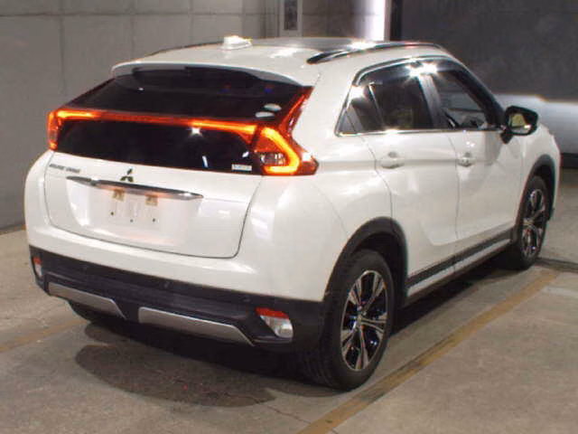 MITSUBISHI ECLIPSE CROSS