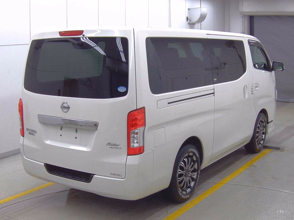 NISSAN NV350 CARAVAN