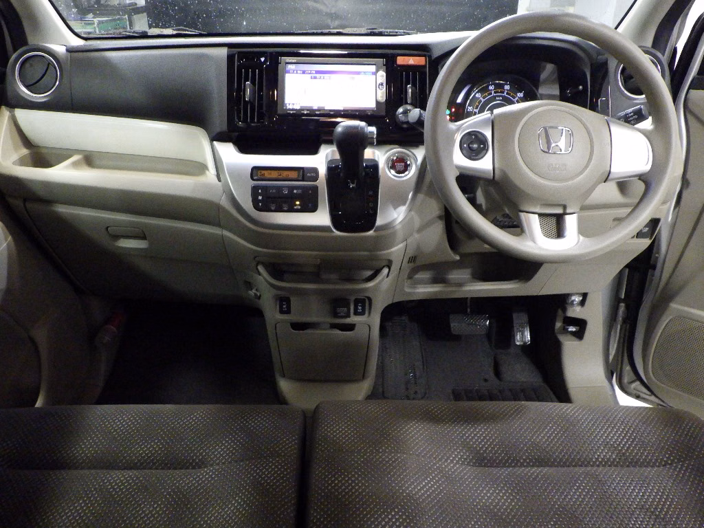 HONDA N-WGN
