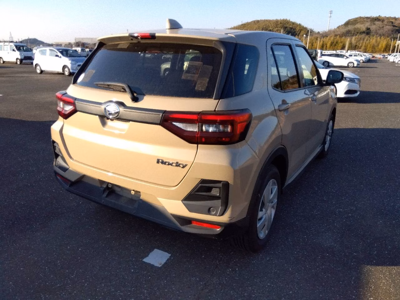DAIHATSU ROCKY