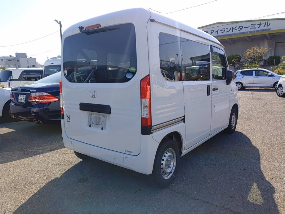 HONDA N-VAN