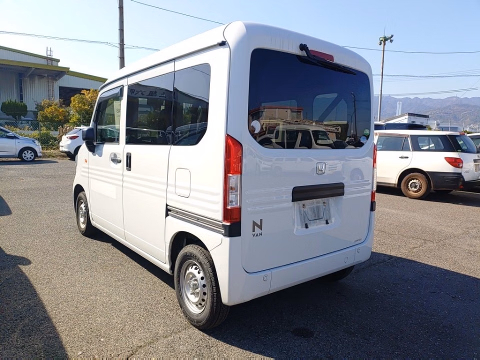 HONDA N-VAN