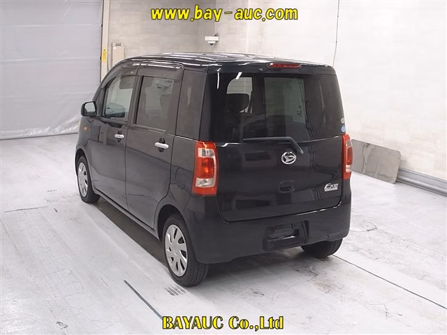 DAIHATSU TANTO EXE