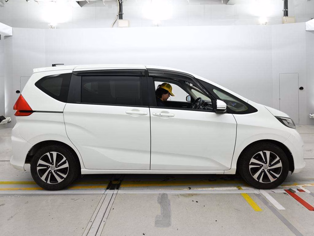 HONDA FREED+