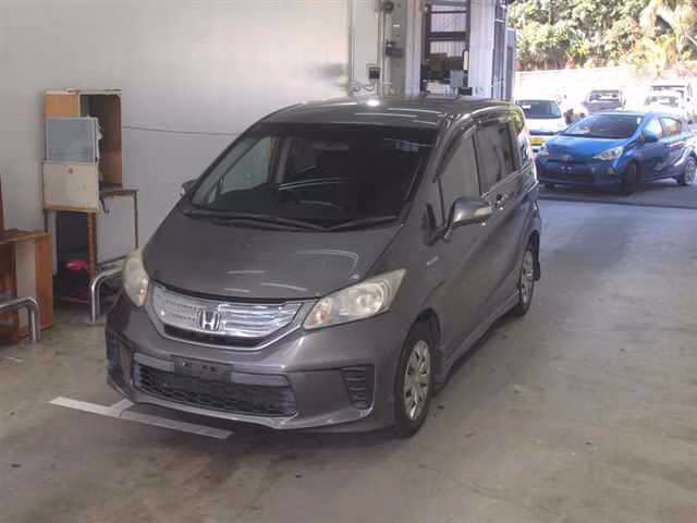 HONDA FREED