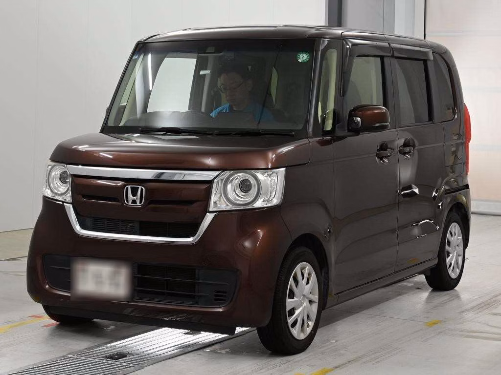 HONDA N-BOX