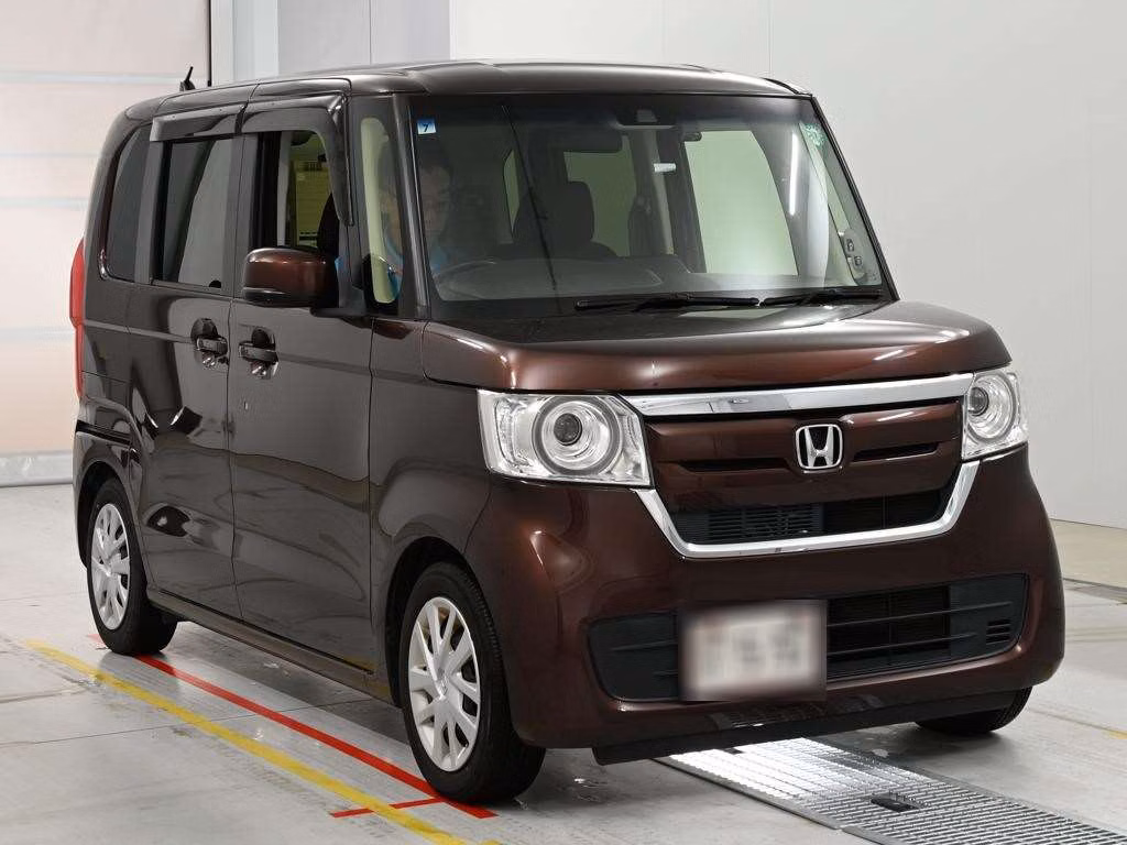HONDA N-BOX