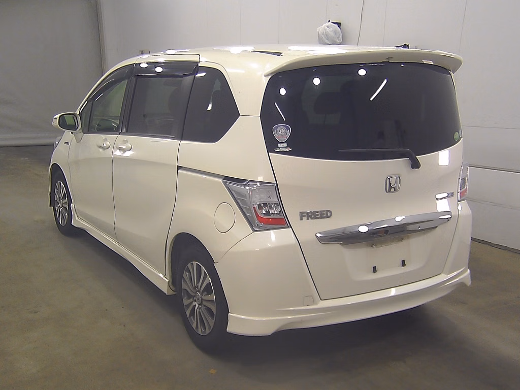 HONDA FREED