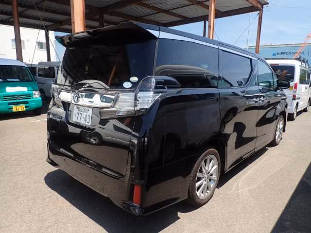 TOYOTA VELLFIRE