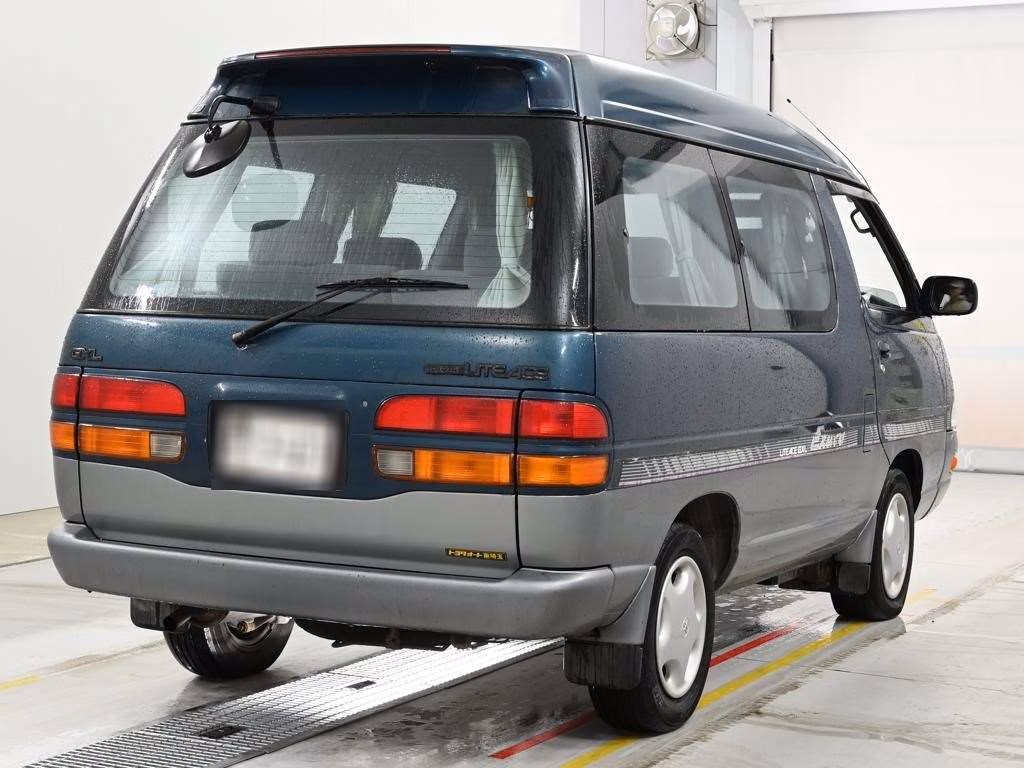 TOYOTA LITE ACE