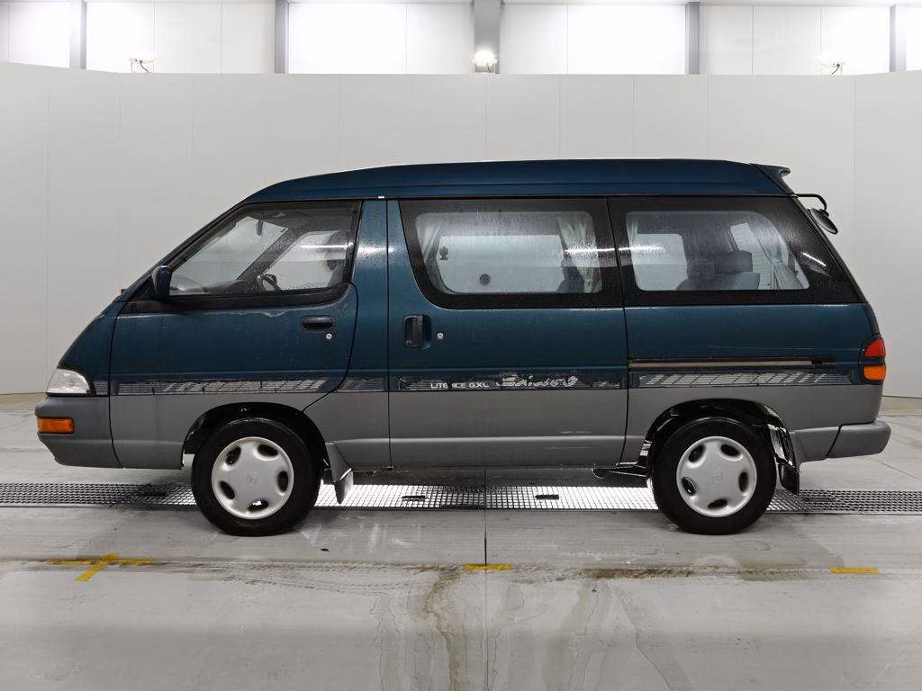 TOYOTA LITE ACE
