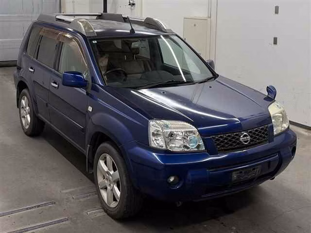 NISSAN X-TRAIL