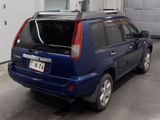 NISSAN X-TRAIL