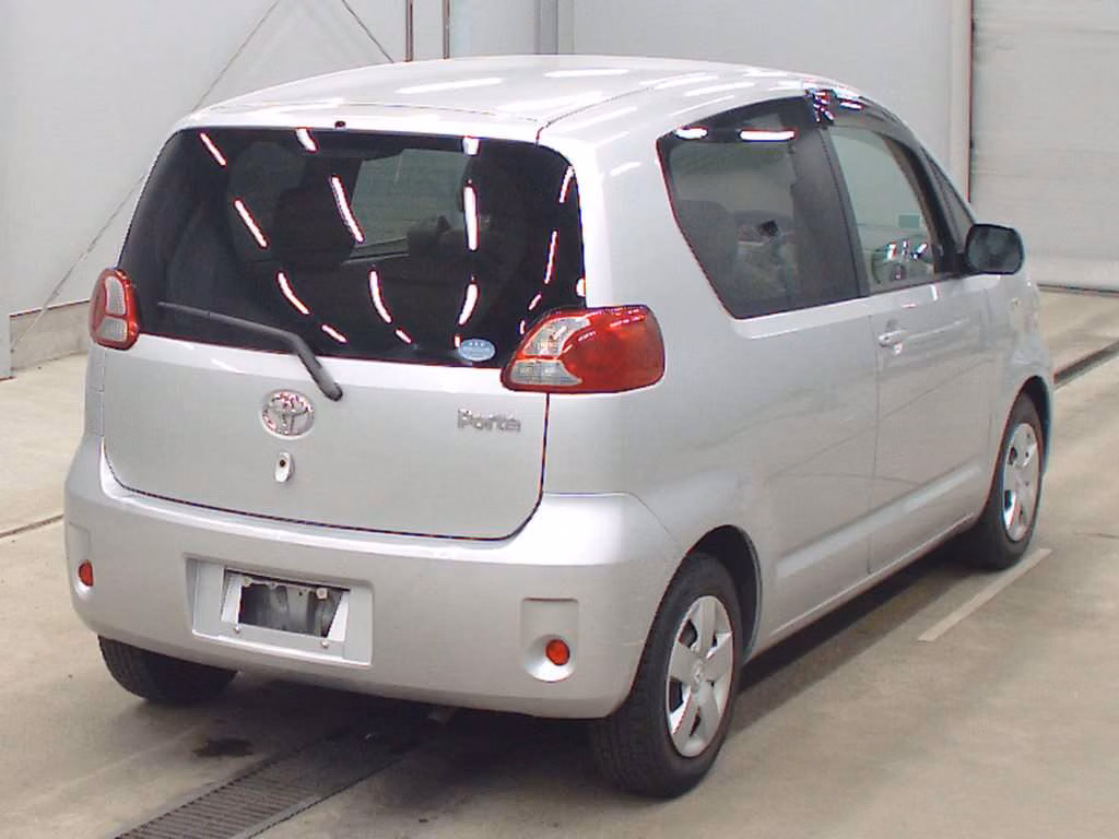 TOYOTA PORTE