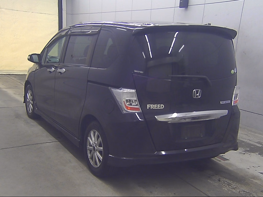 HONDA FREED