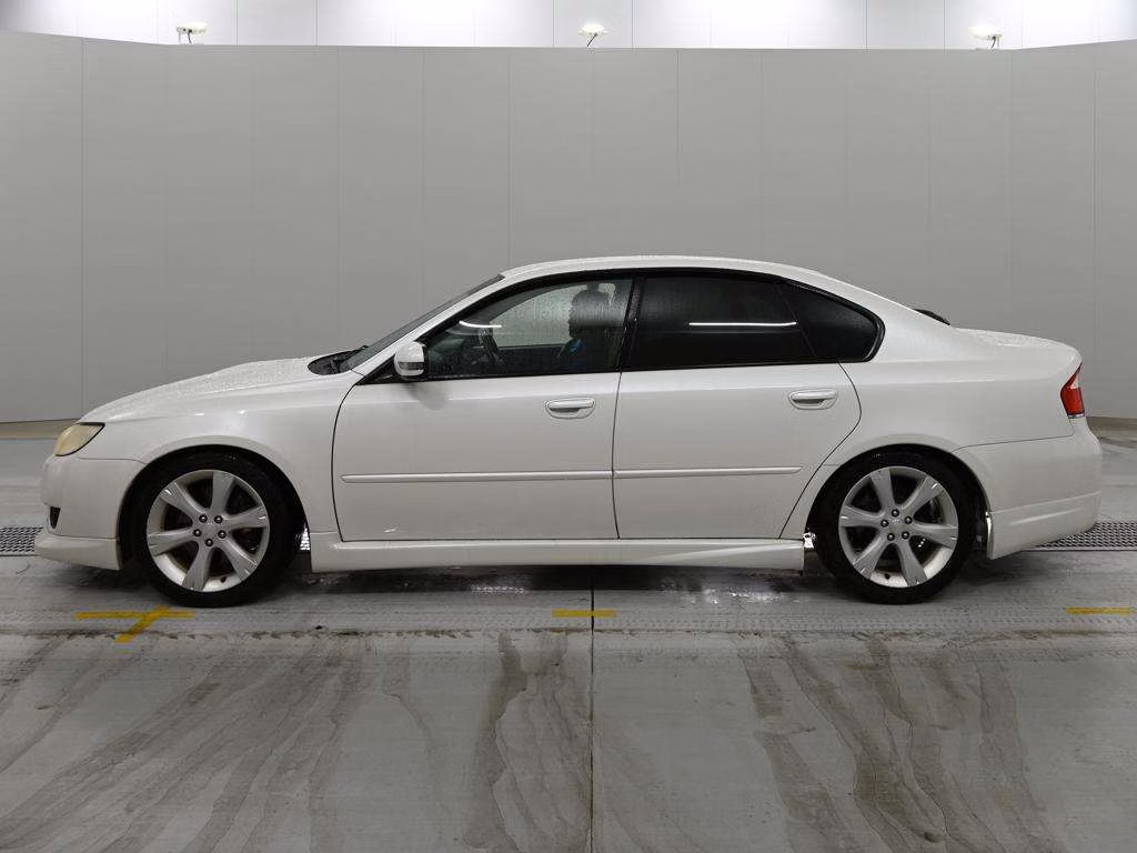 SUBARU LEGACY B4