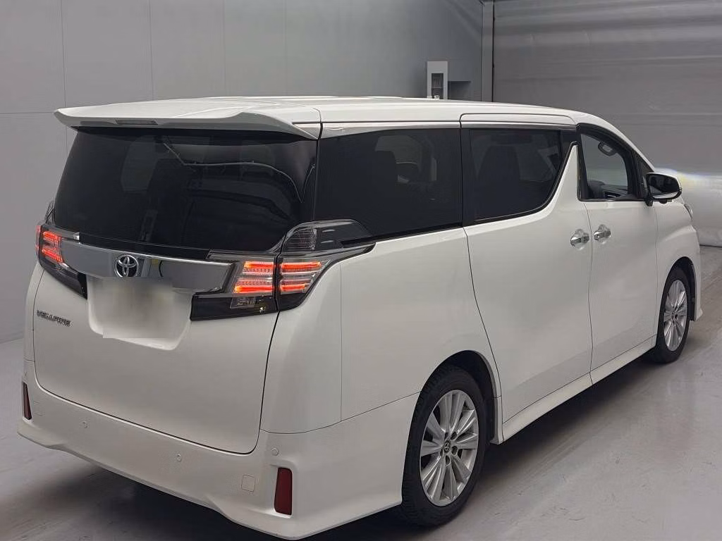 TOYOTA VELLFIRE