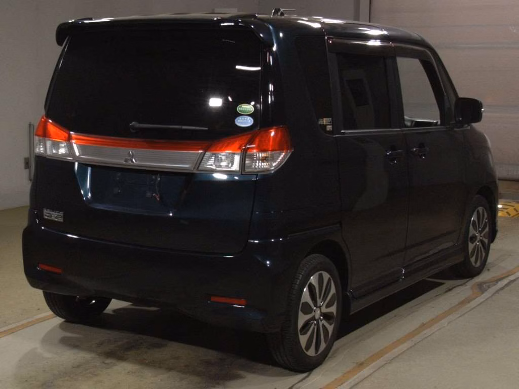 MITSUBISHI DELICA D:2