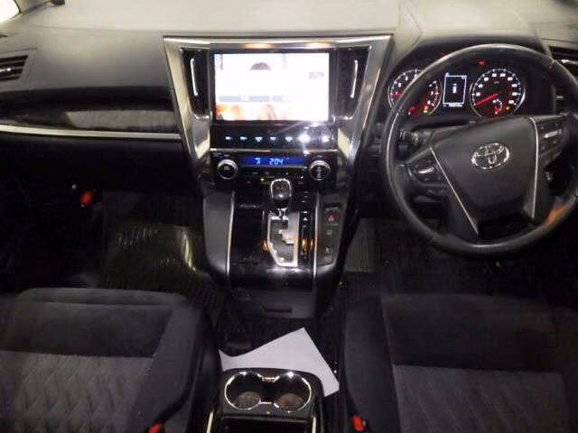 TOYOTA VELLFIRE