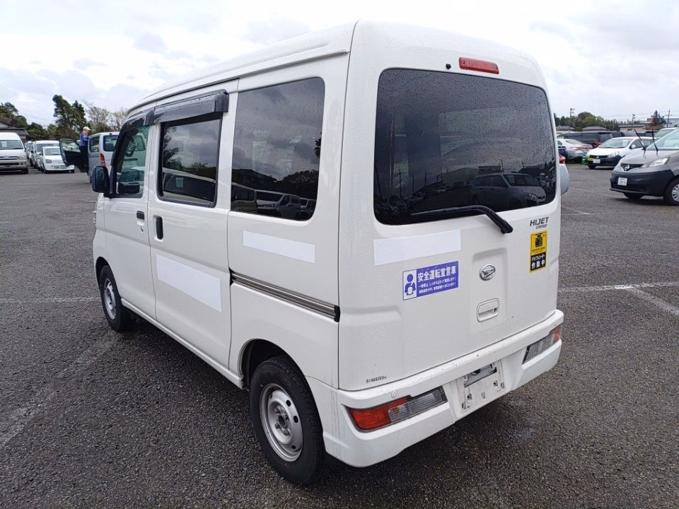 DAIHATSU HIJET